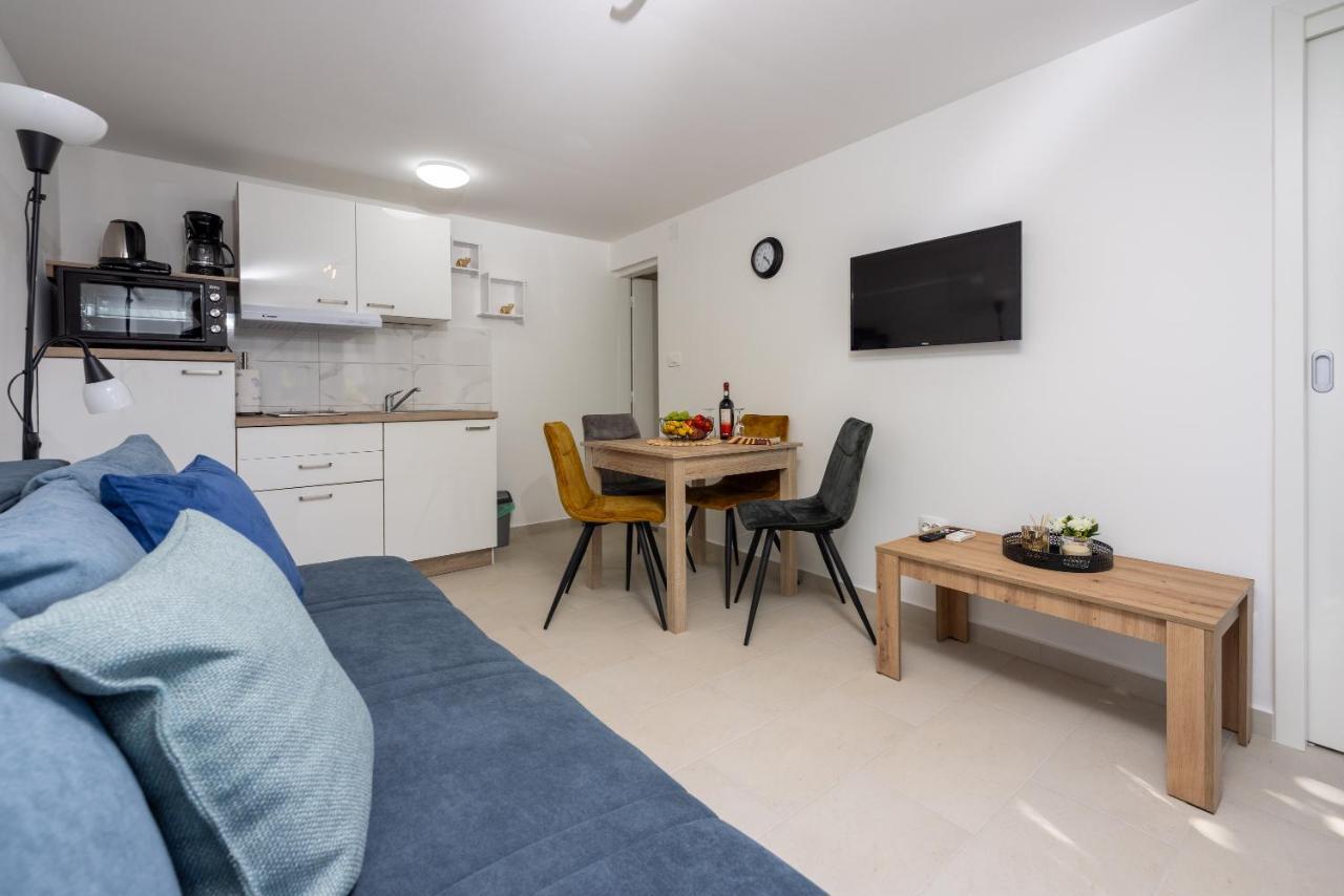 Apartman Do&Ma Crikvenica Buitenkant foto